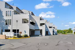 753 Mainsail Ln, Secaucus, NJ 07094 - Photo 1