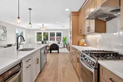 29 West 9th St, Bayonne, NJ 07002 - Photo 1
