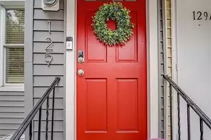 129 Thorne St, Jersey City, NJ 07307 - Photo 1