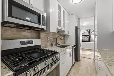 225 St Pauls Ave #2F, Jersey City, NJ 07306 - Photo 1