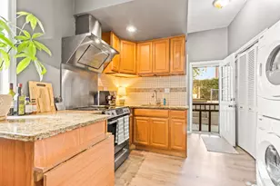 616 10th St, Union City, NJ 07087 - Photo 1
