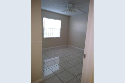 700 SW 81st Ave #1A - Photo 1