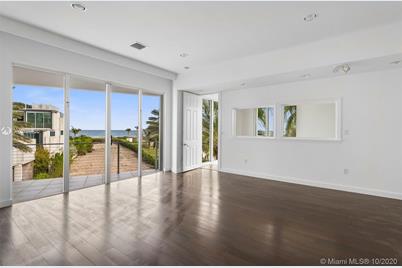7701 Collins Ave - Photo 1