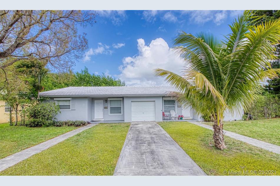 871 NE 119th St, Biscayne Park, FL 33161 MLS A11012082 Coldwell Banker