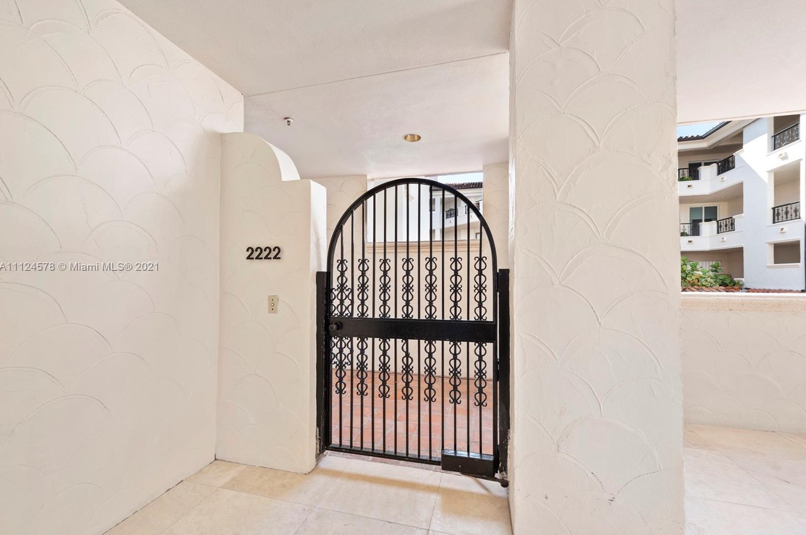 2222 Fisher Island Dr # 3202, Miami, FL