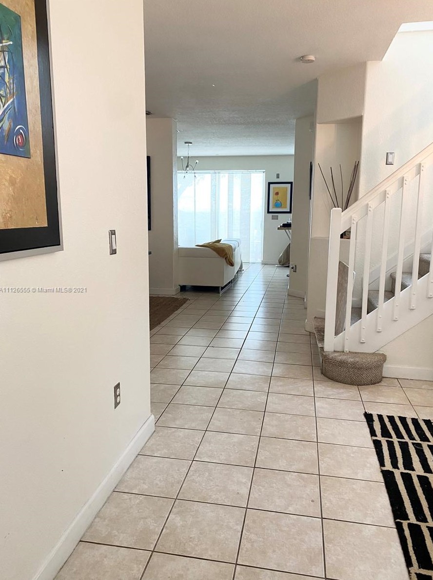8141 107th Ct, Miami, FL 33178-6064