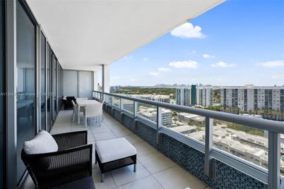 6799 Collins Ave #1606 - Photo 1