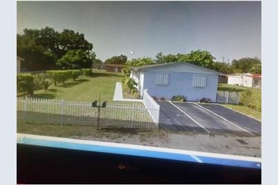 3960 Nw 165 St - Photo 1
