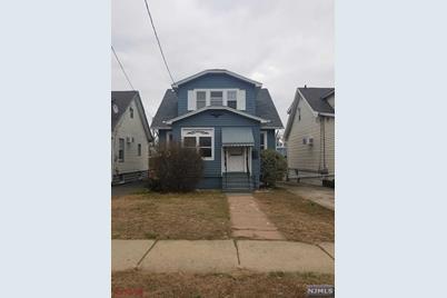 260 Forest Street - Photo 1