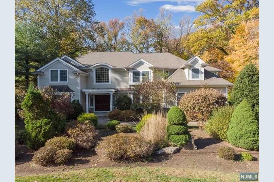 53 Edgewood St, Tenafly, NJ 07670 MLS 21008095 Coldwell Banker