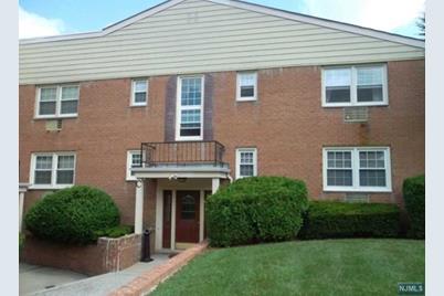 605 Grove Street #C5 - Photo 1