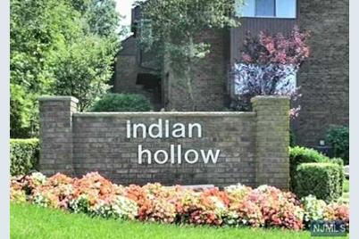 104 Indian Hollow Court Bldg #1 - Photo 1