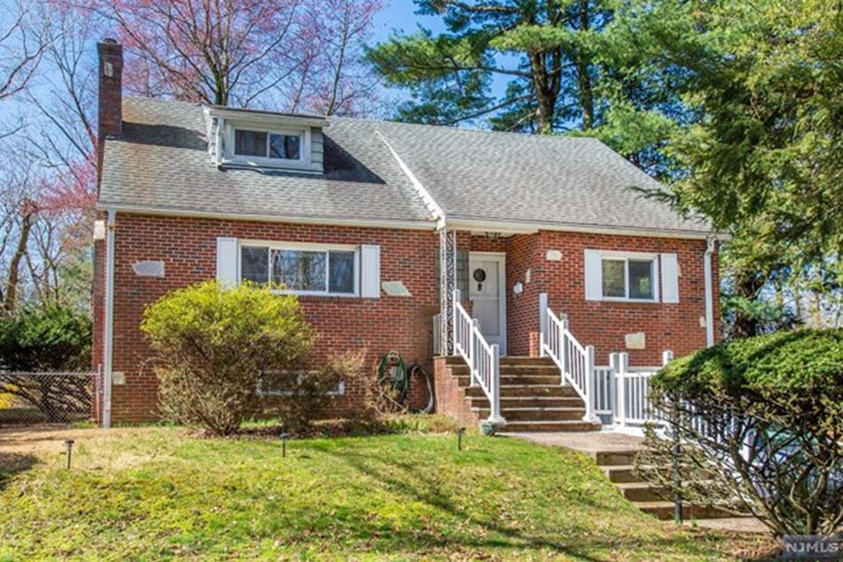 652 Closter Dock Rd, Closter, NJ 07624 MLS 22011966 Coldwell Banker