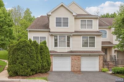 204 Grand Ridge Drive #204, Ridgefield, NJ 07657 - Photo 1