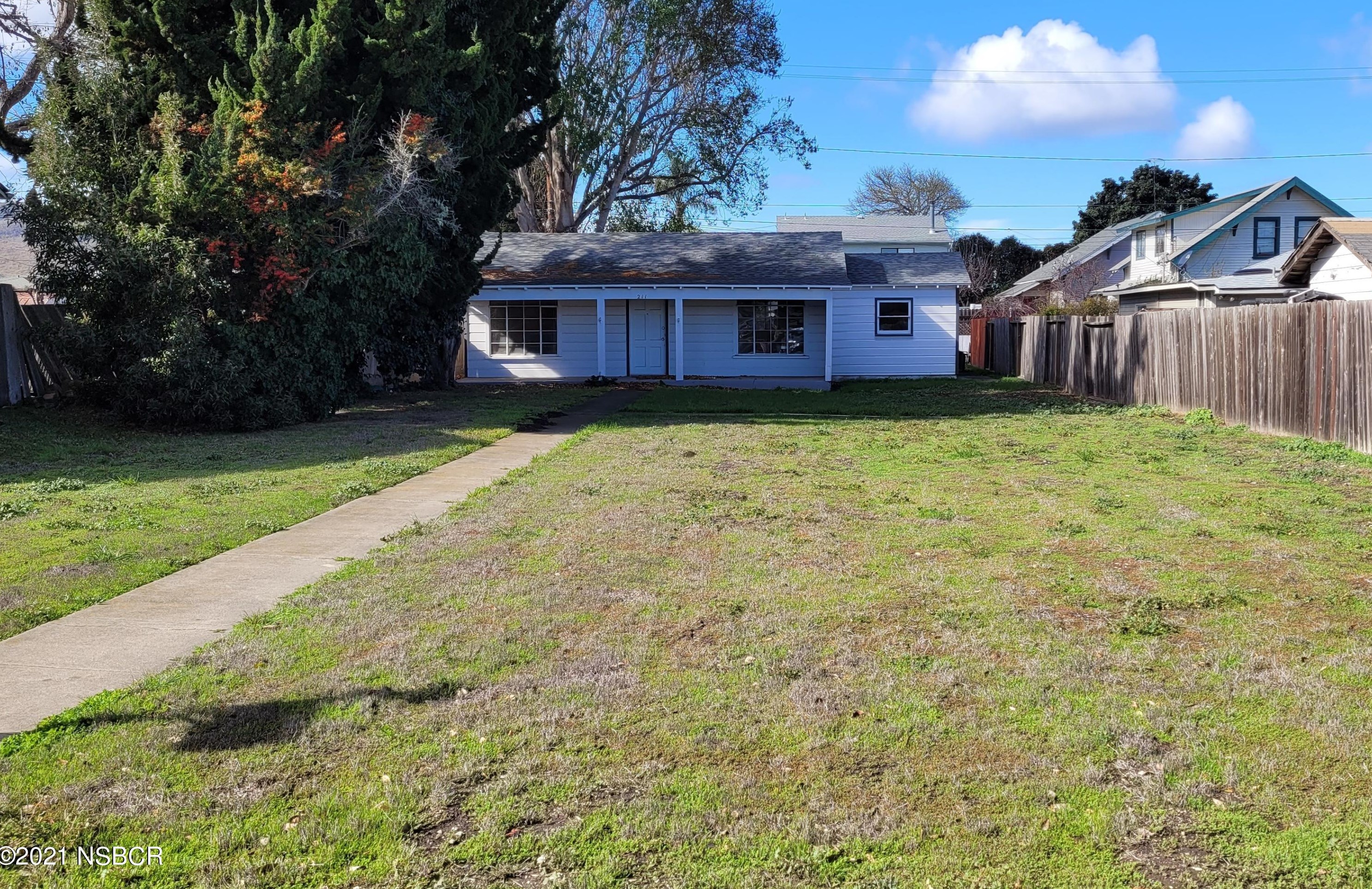 211 K St, Lompoc, CA 93436-5928