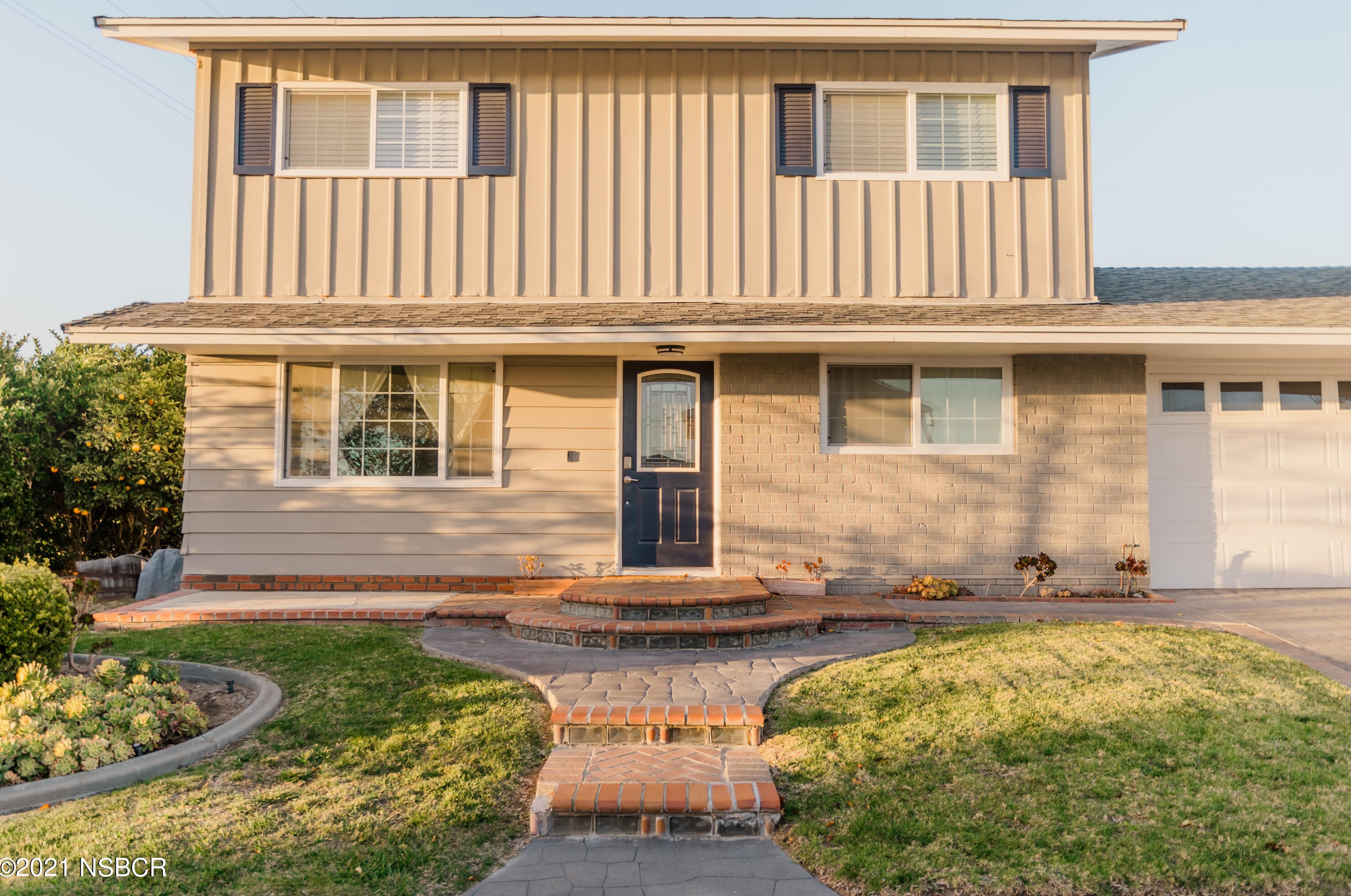 595 Sunbeam Rd, Lompoc, CA 93436-1830