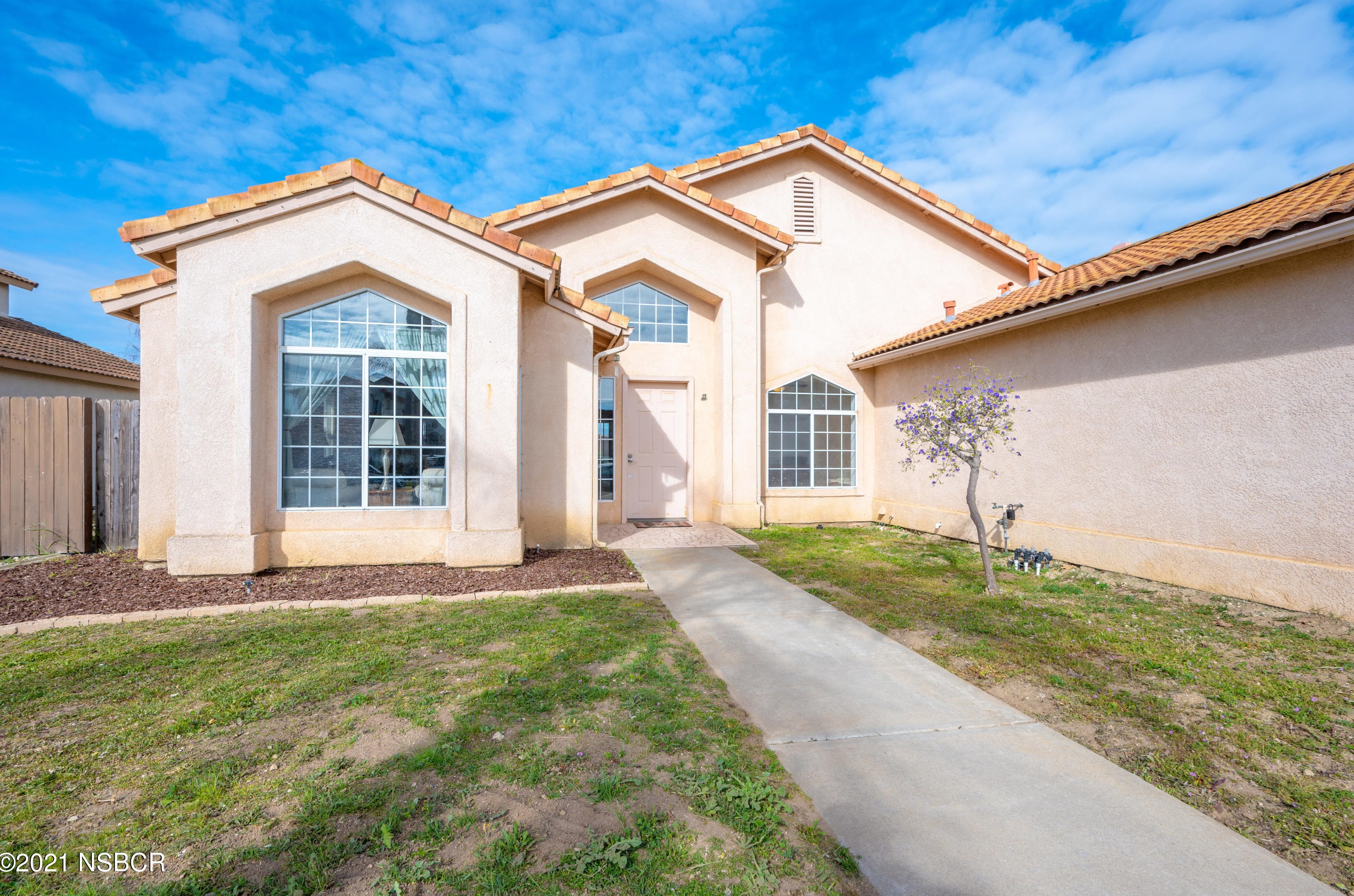 1509 Gardenia St, Lompoc, CA 93436
