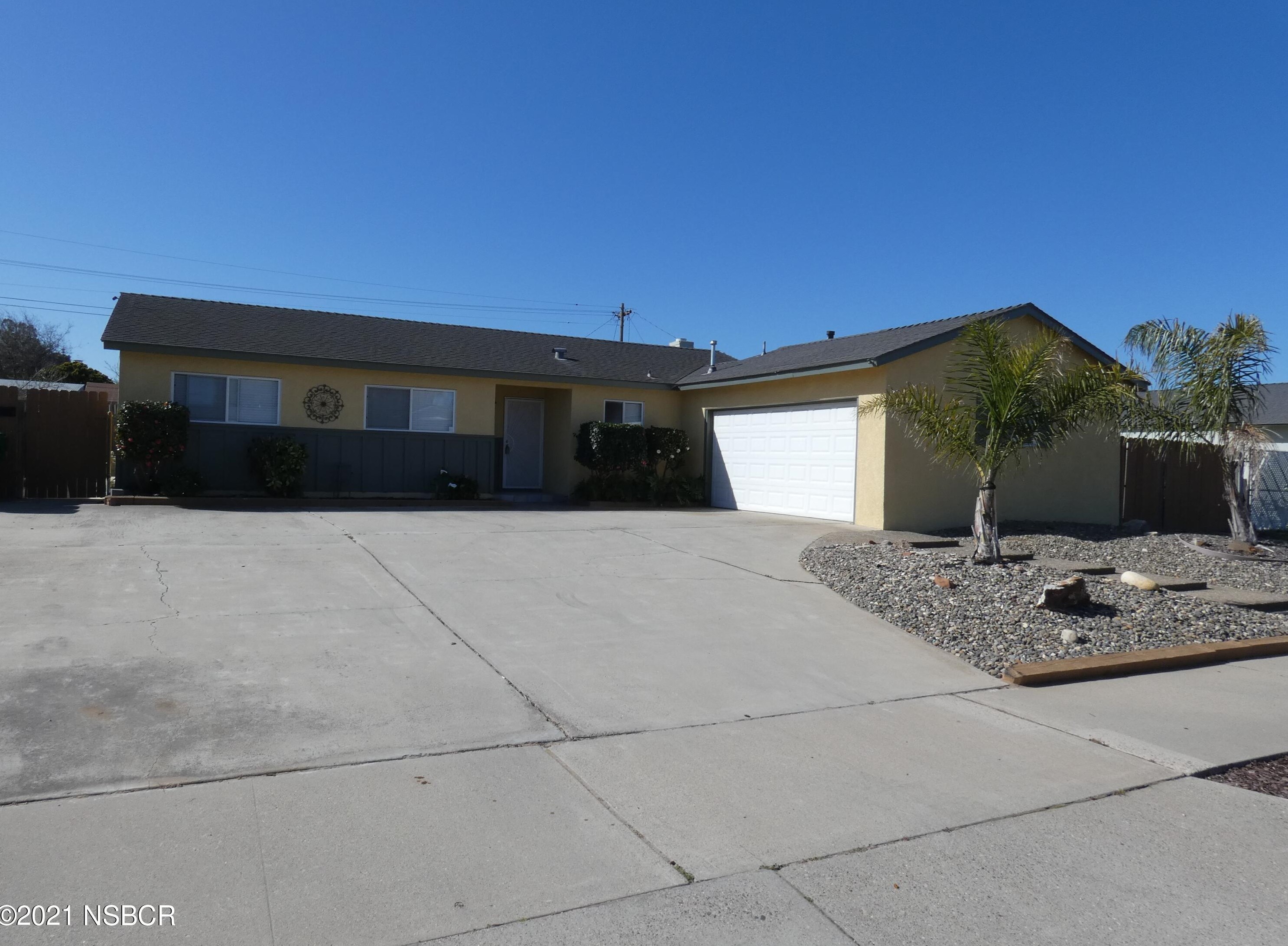 414 Shirley Ln, Santa Maria, CA 93455