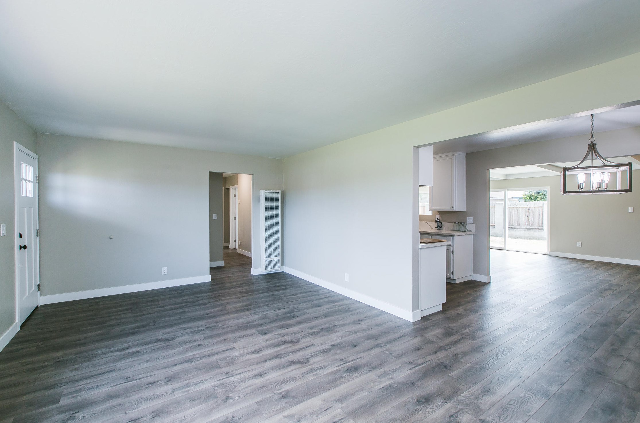 1204 Pine Ave, Lompoc CA  93436-0042 exterior