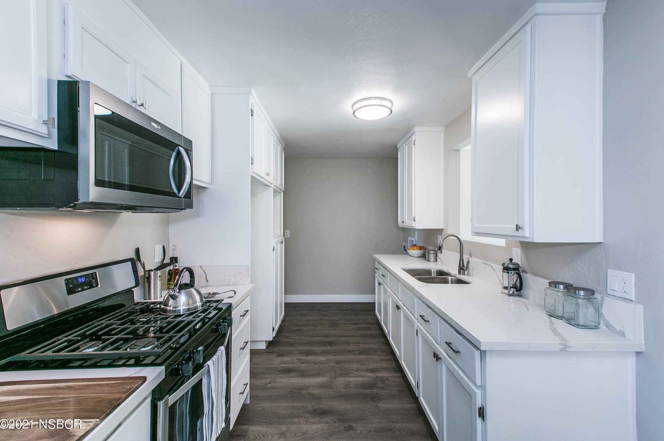 1204 Pine Ave, Lompoc CA  93436-0042 exterior