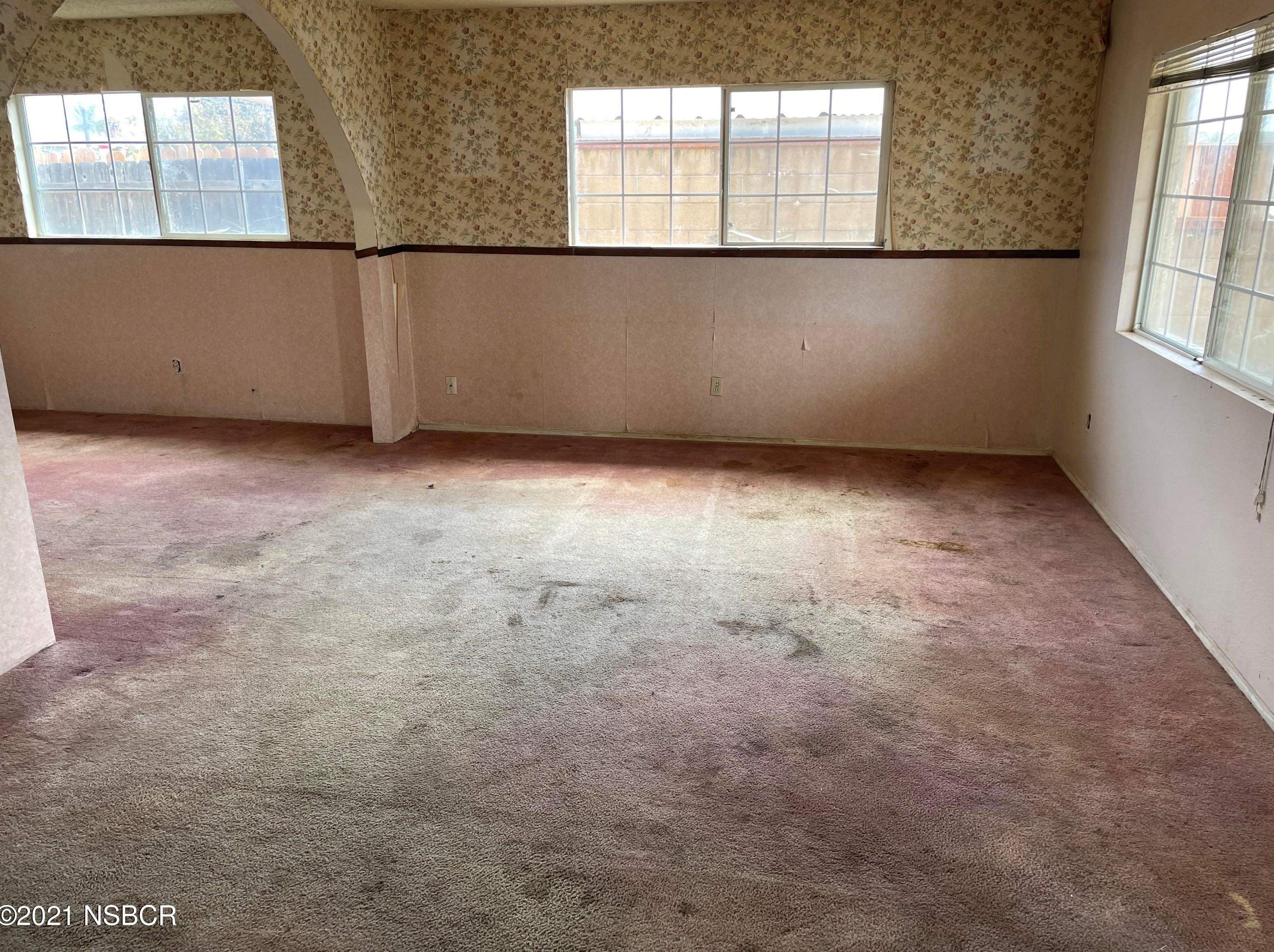 407 W Taft St, Santa Maria, CA 93458