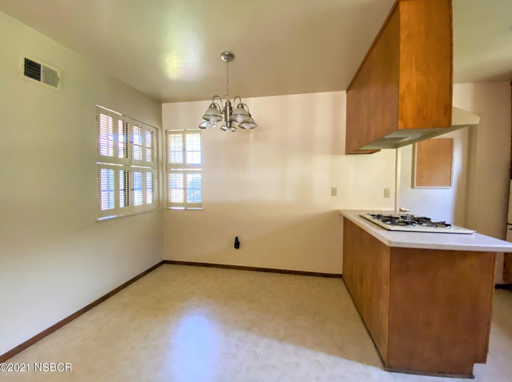 323 N W St, Lompoc, CA 93436