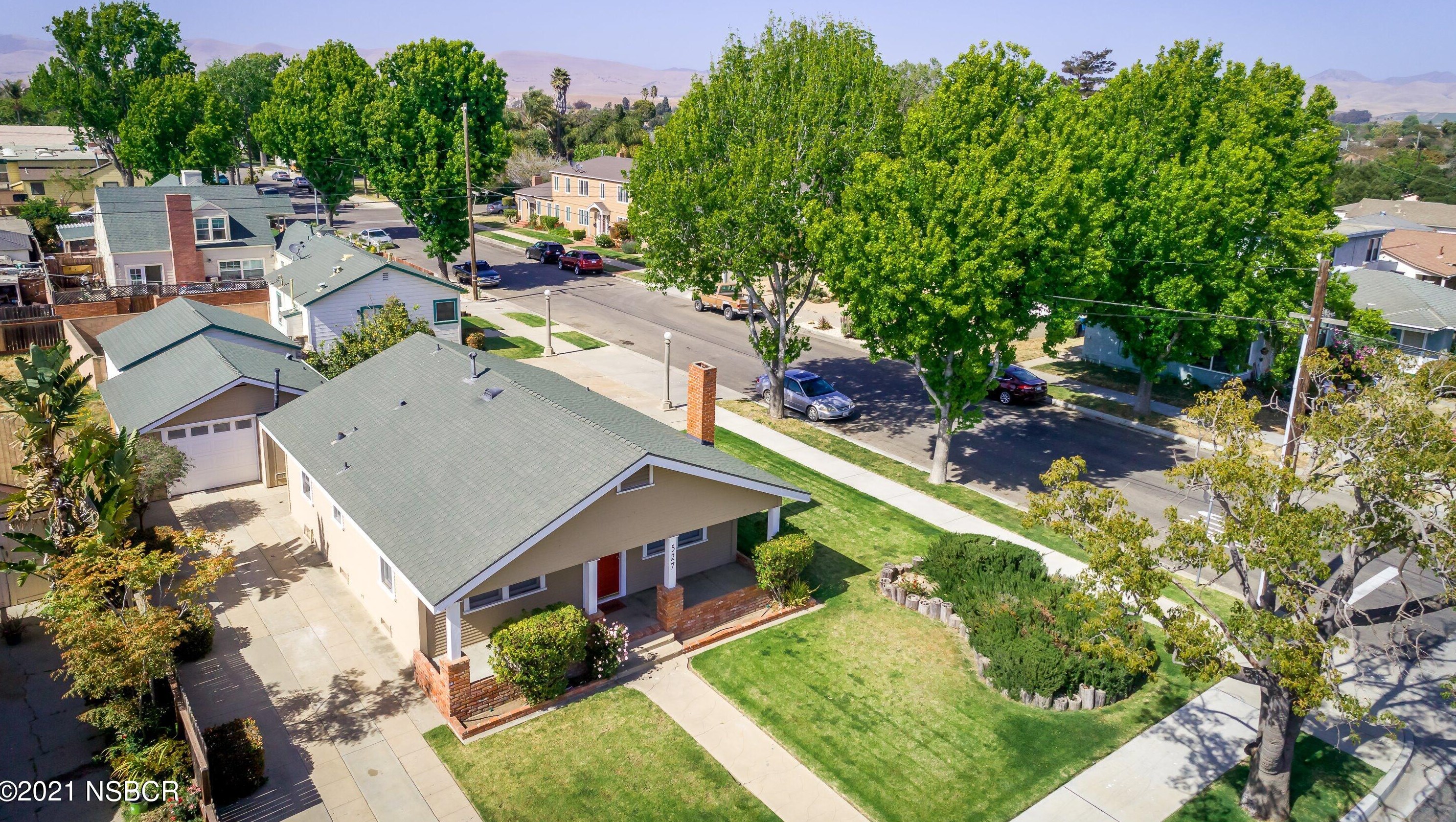 527 E Tunnell St, Santa Maria, CA 93458