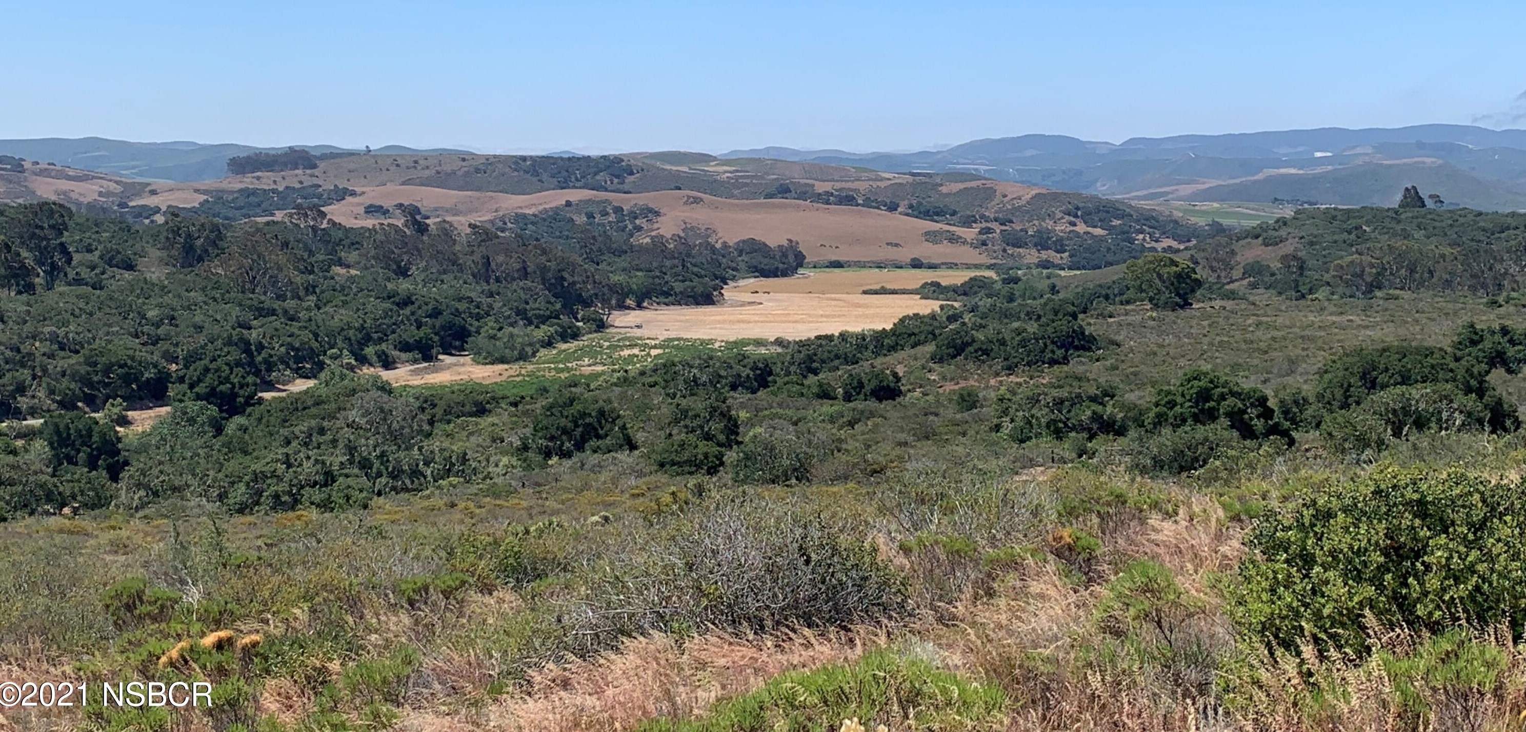 2500 Wild Oak Rd, Lompoc, CA 93436-9696