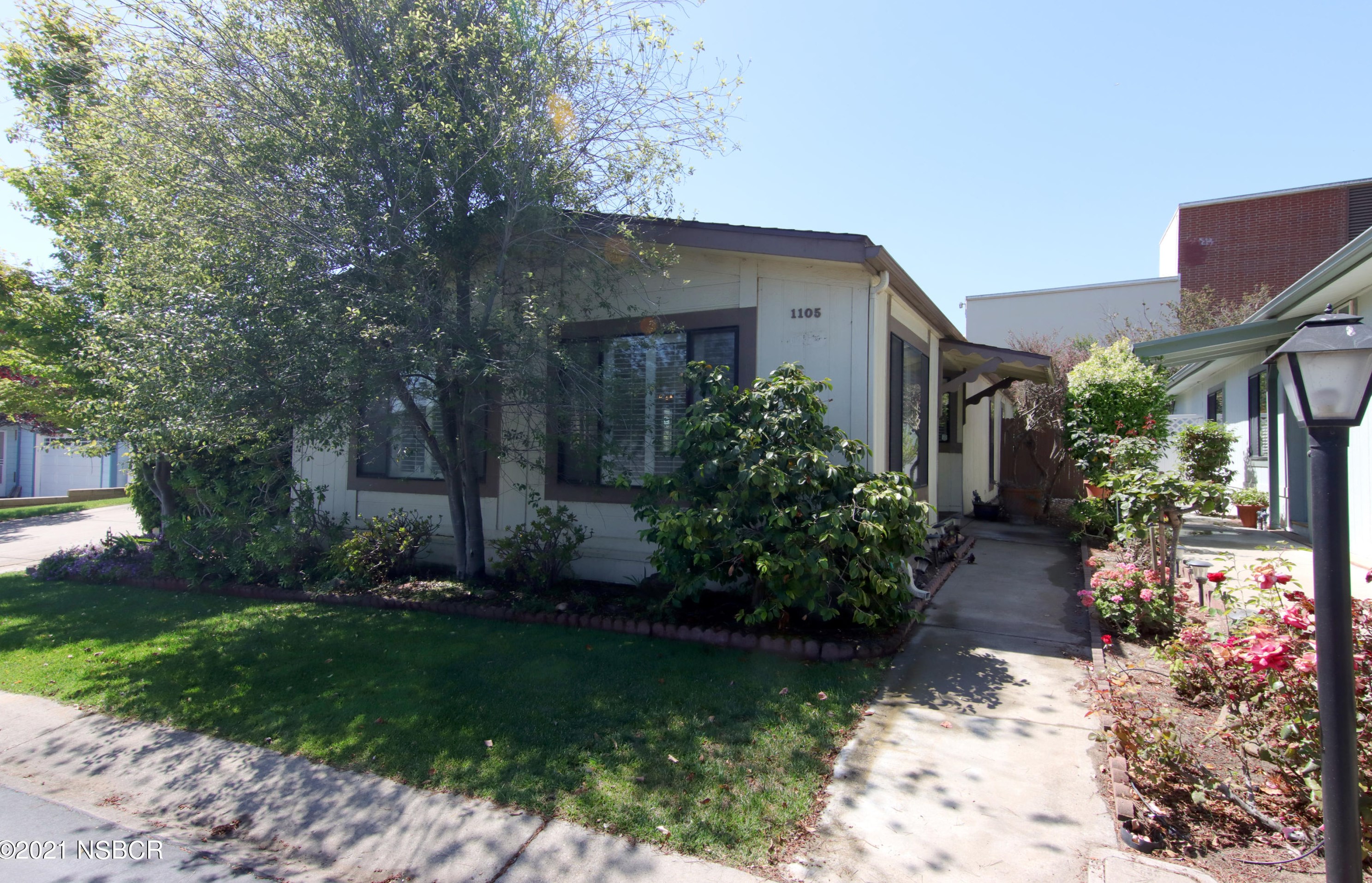 1105 Devonshire Pl, Santa Maria, CA 93455