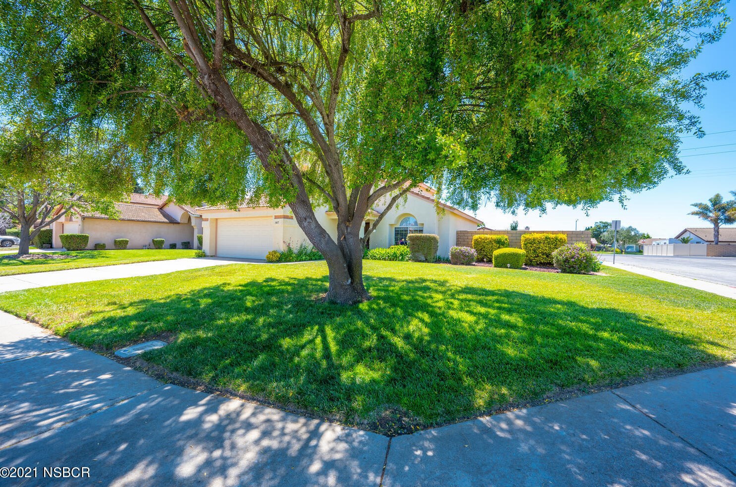1417 Orchid St, Lompoc, CA 93436-2908