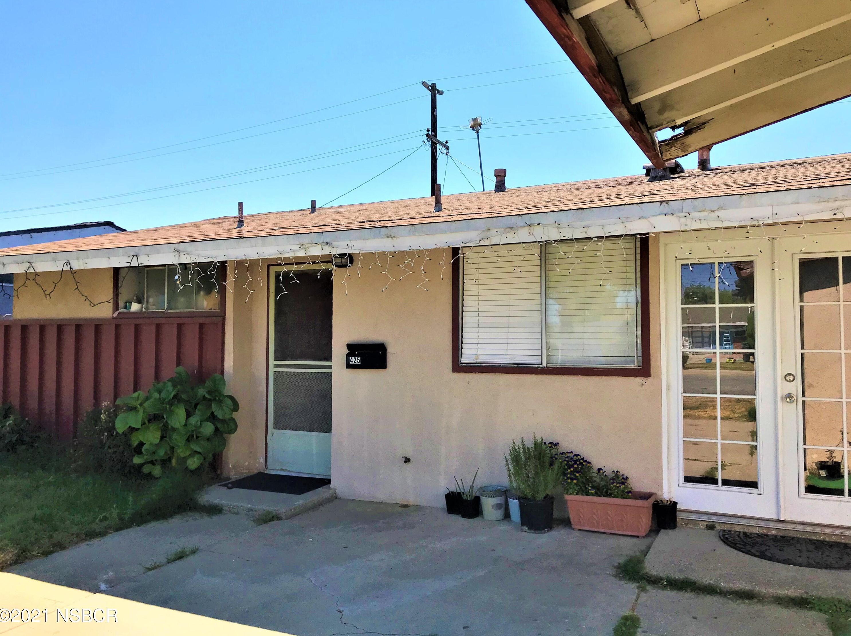 425 Daisy St, Lompoc, CA 93436-6208
