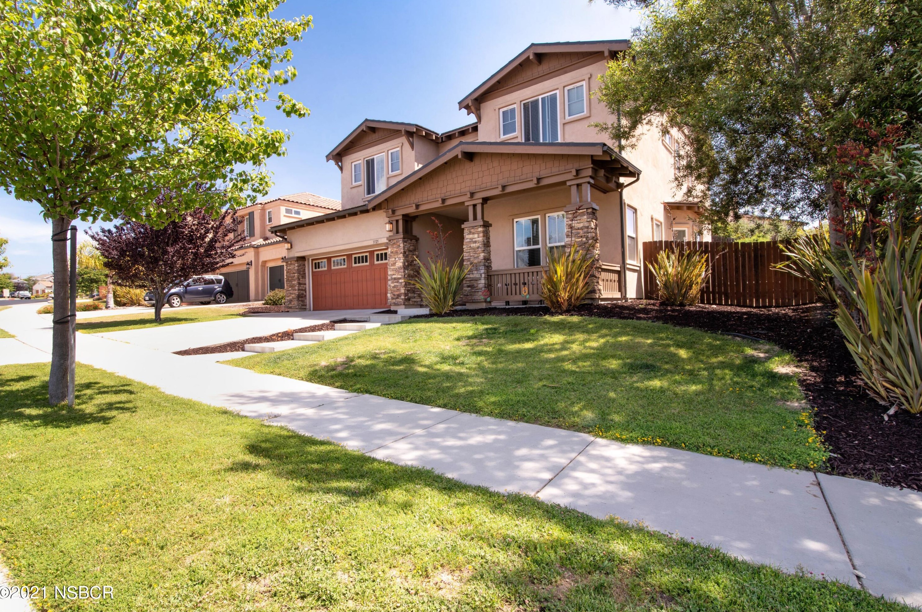 3725 Jupiter Ave, Lompoc CA  93436-1940 exterior