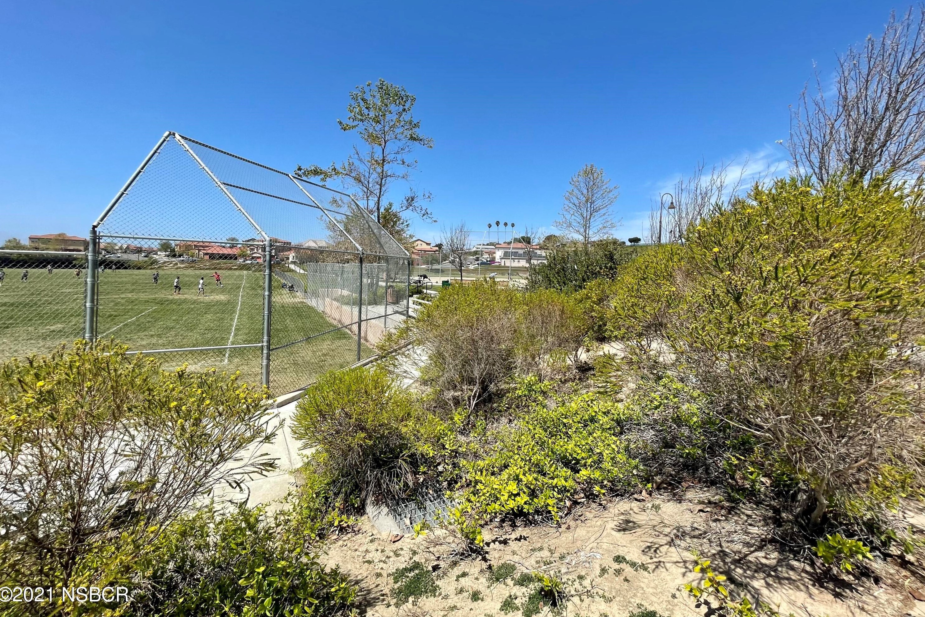 3725 Jupiter Ave, Lompoc CA  93436-1940 exterior