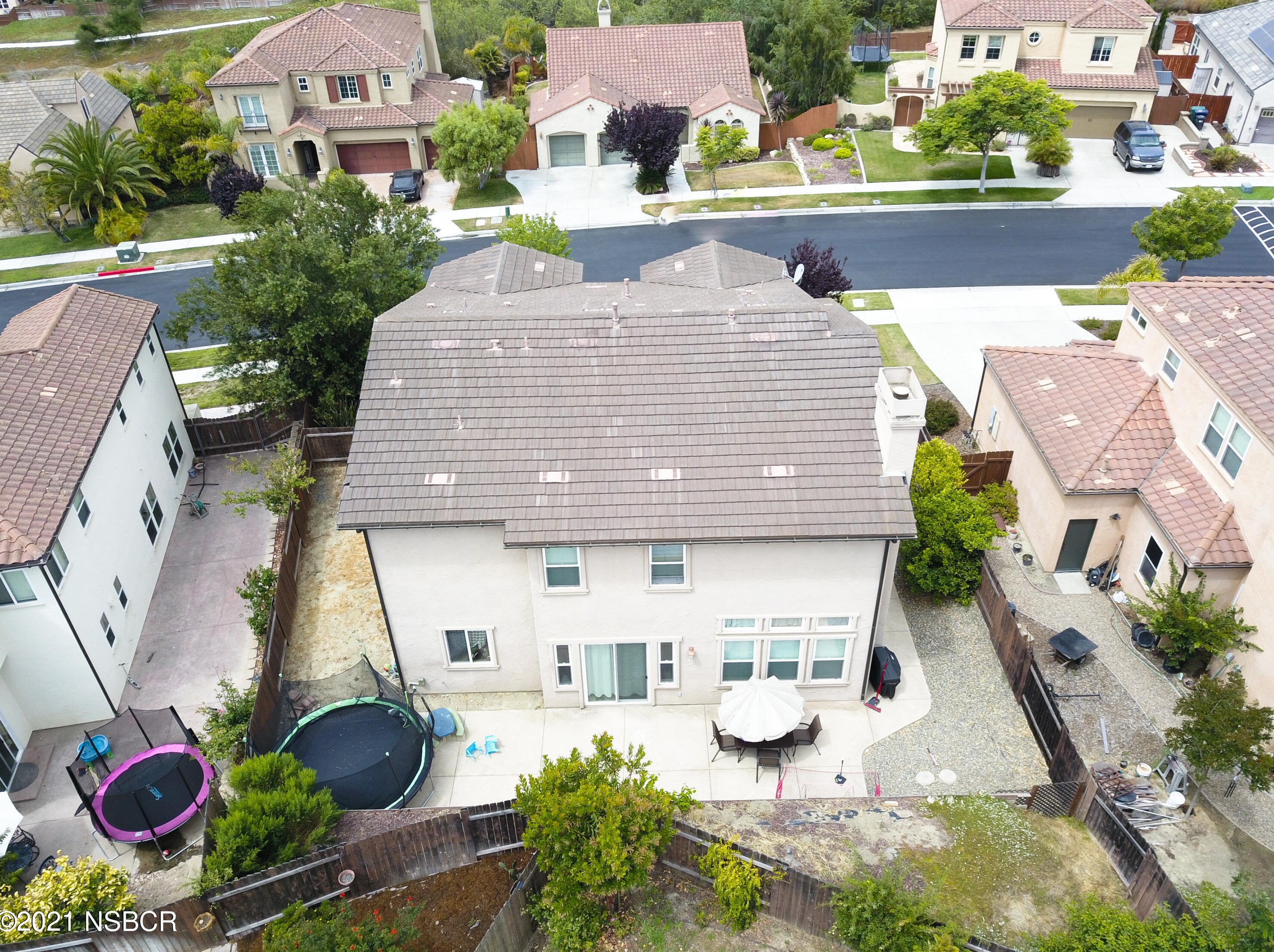 3725 Jupiter Ave, Lompoc CA  93436-1940 exterior