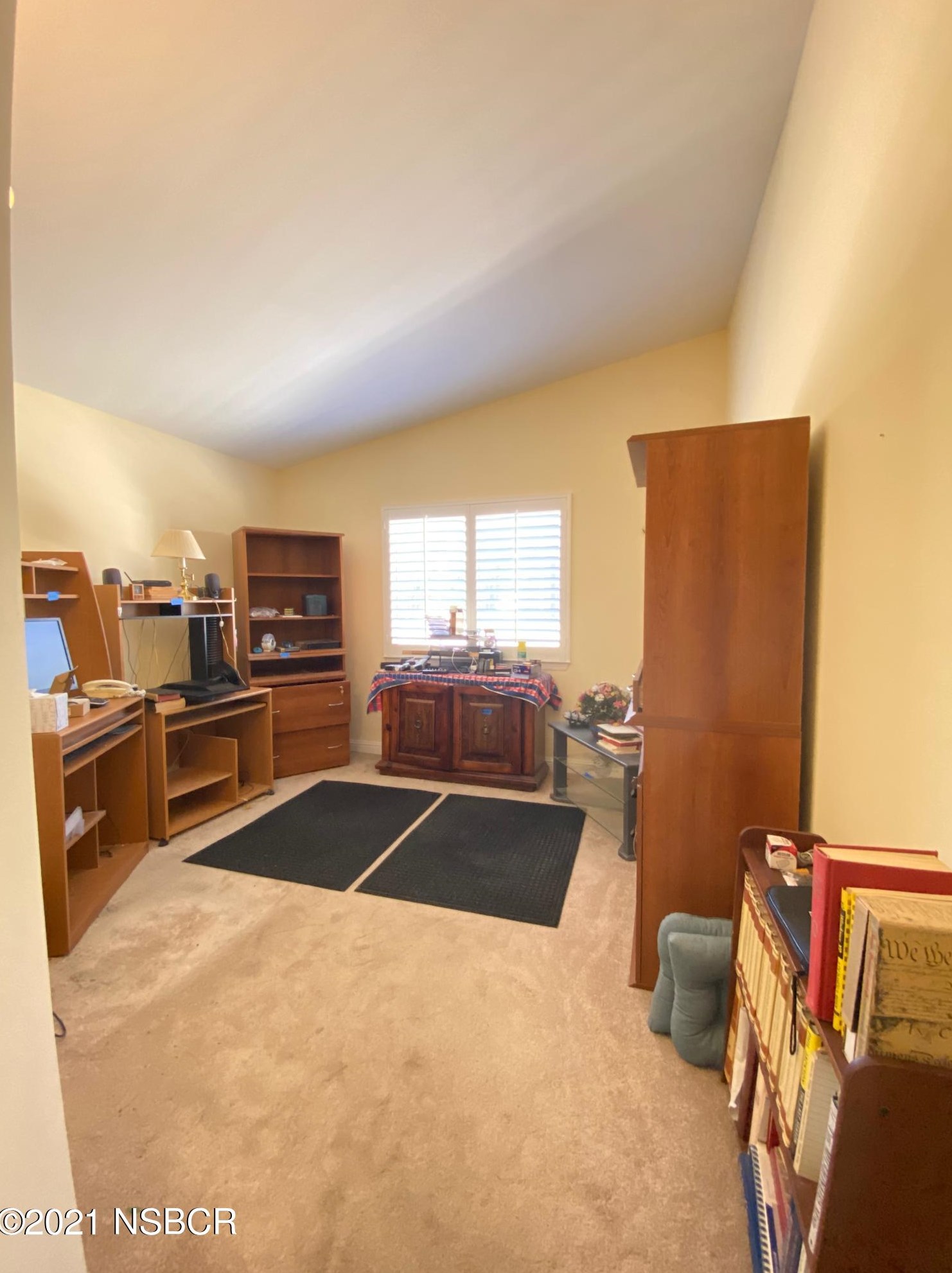 1255 Craig Dr, Lompoc CA  93436-8312 exterior