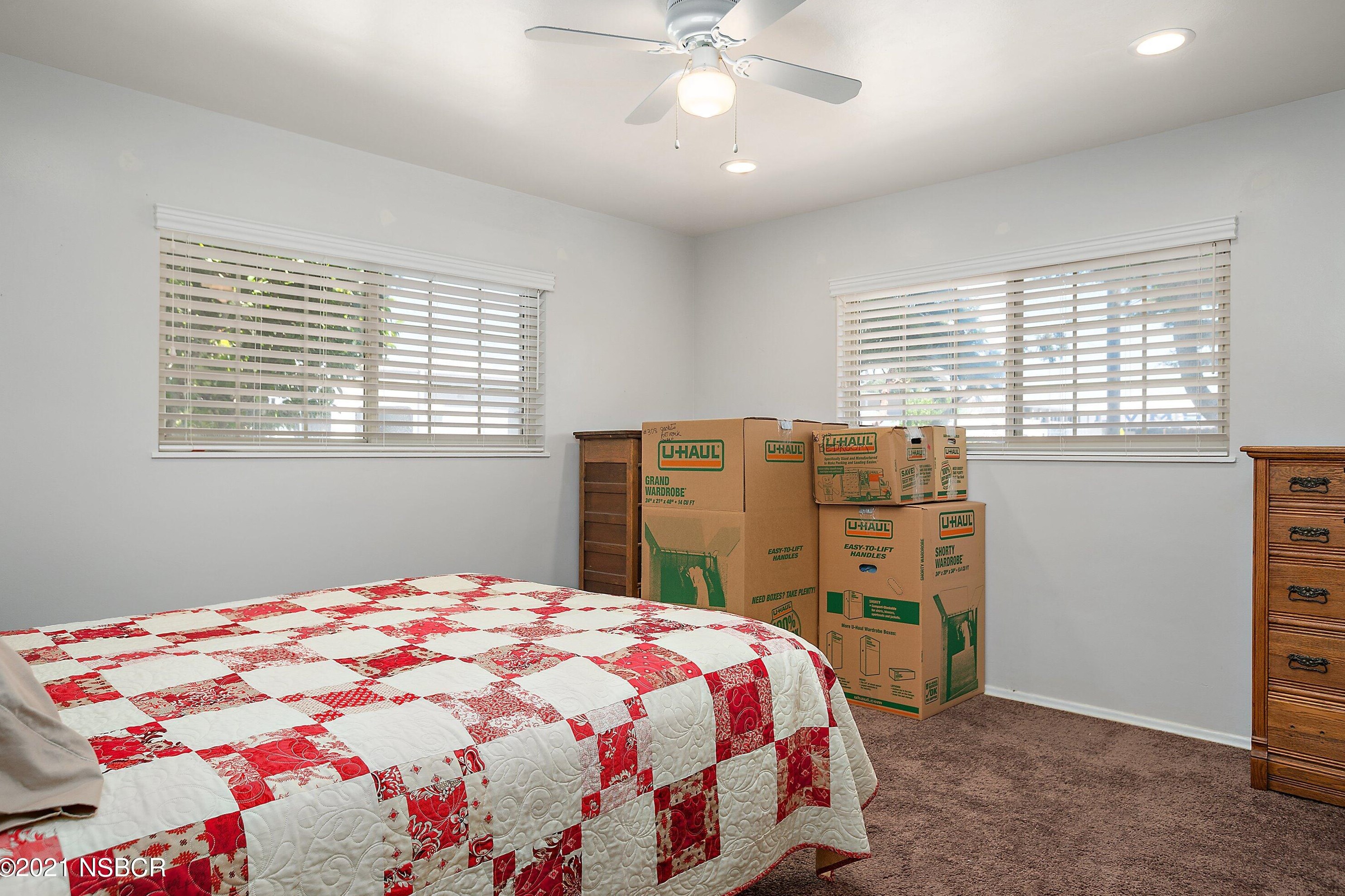 718 Hickory Ave, Lompoc CA  93436-7322 exterior
