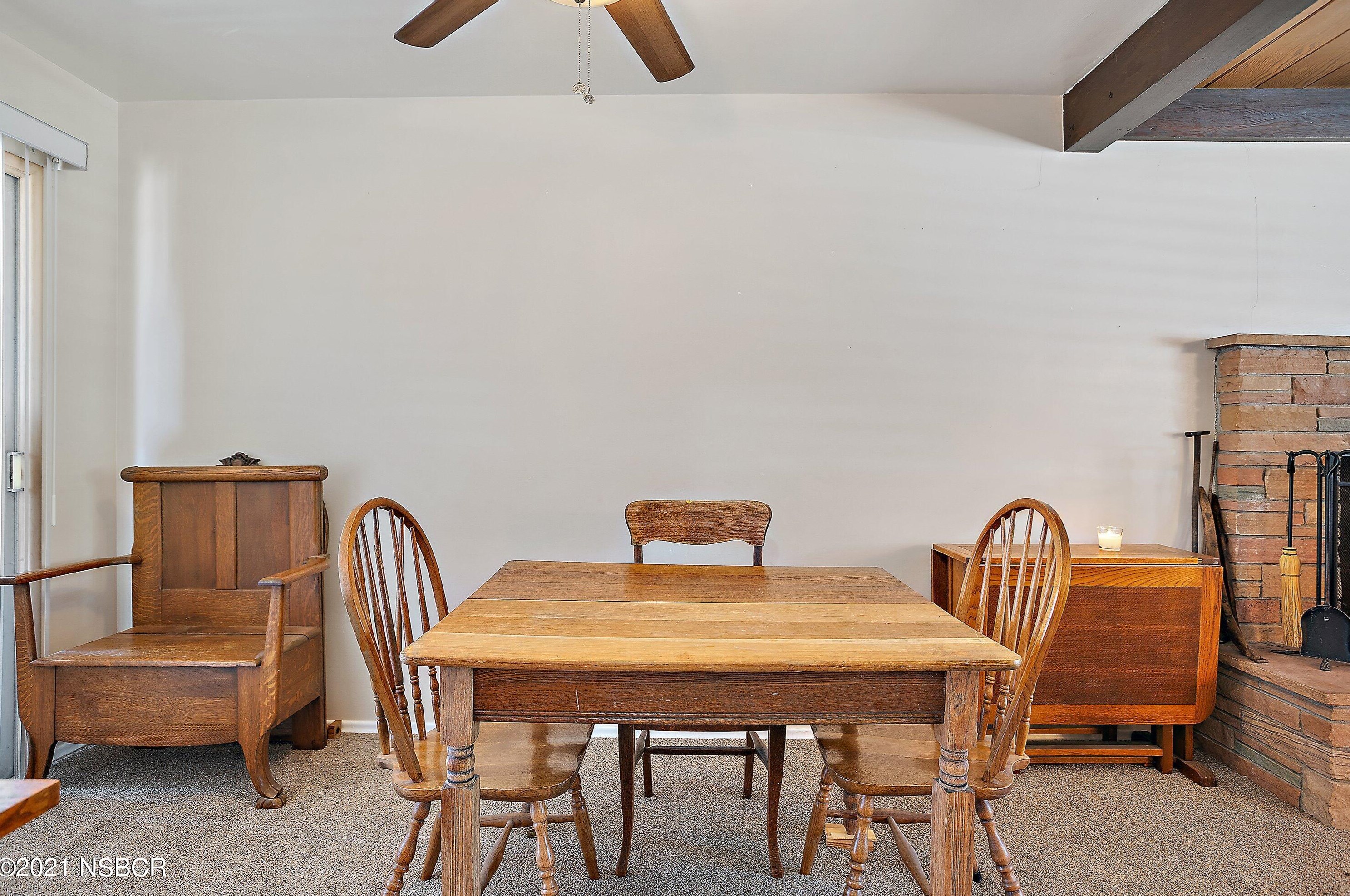 718 Hickory Ave, Lompoc CA  93436-7322 exterior