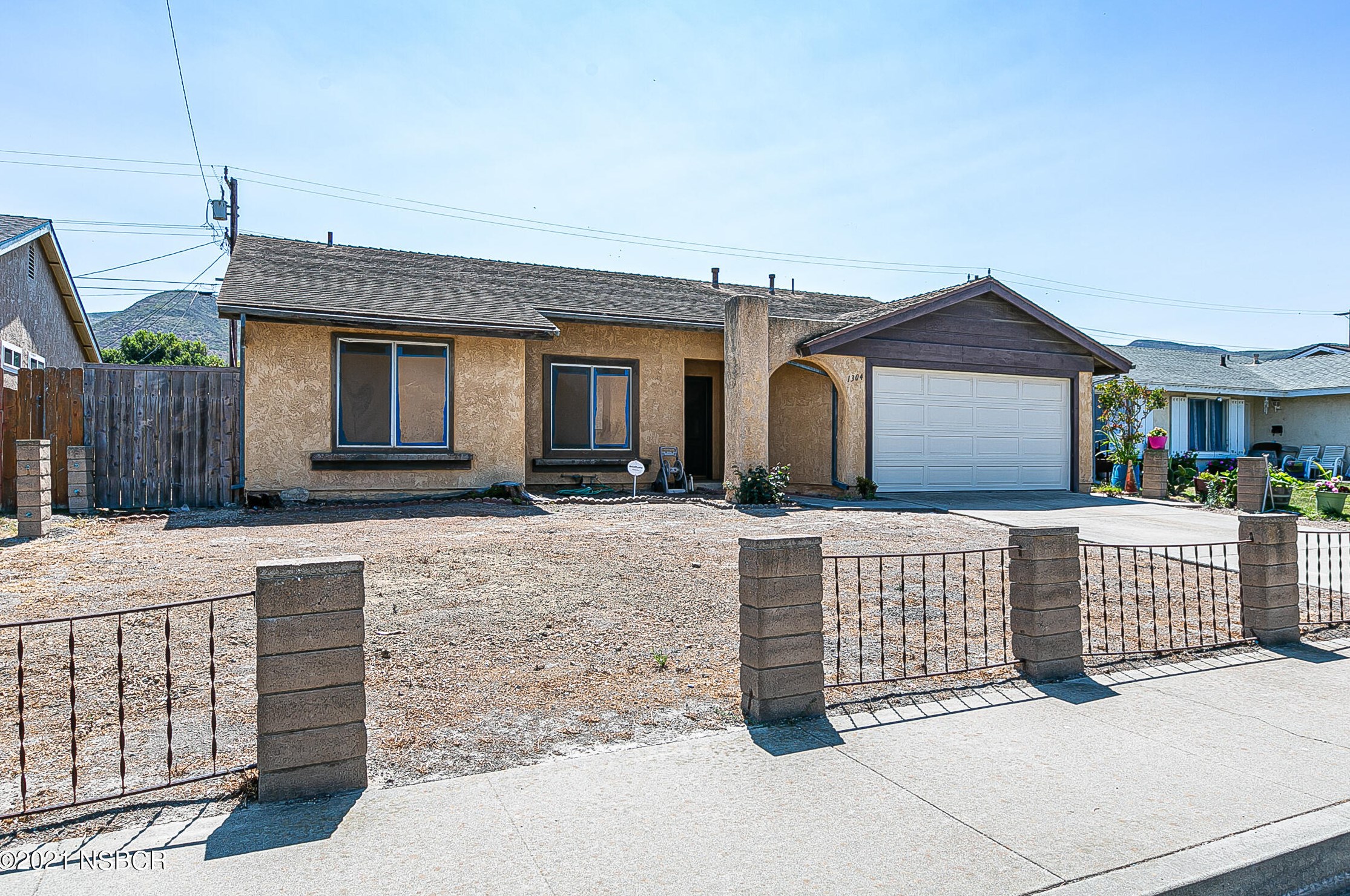 1304 Hickory Ave, Lompoc, CA 93436-7410