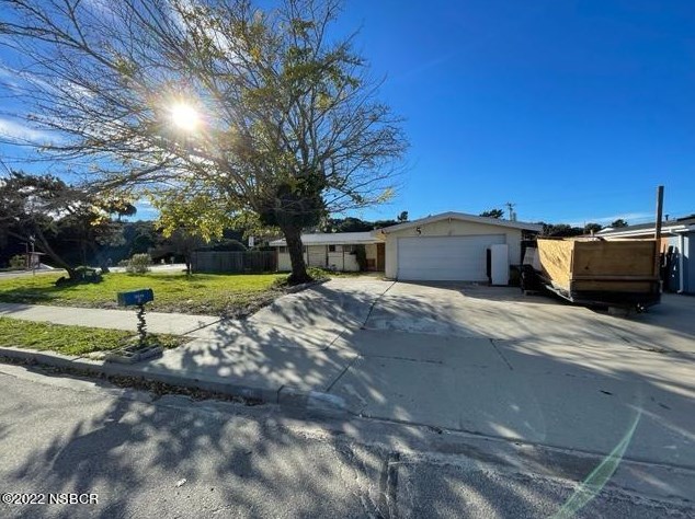3511 Via Lato, Lompoc, CA 93436-1633