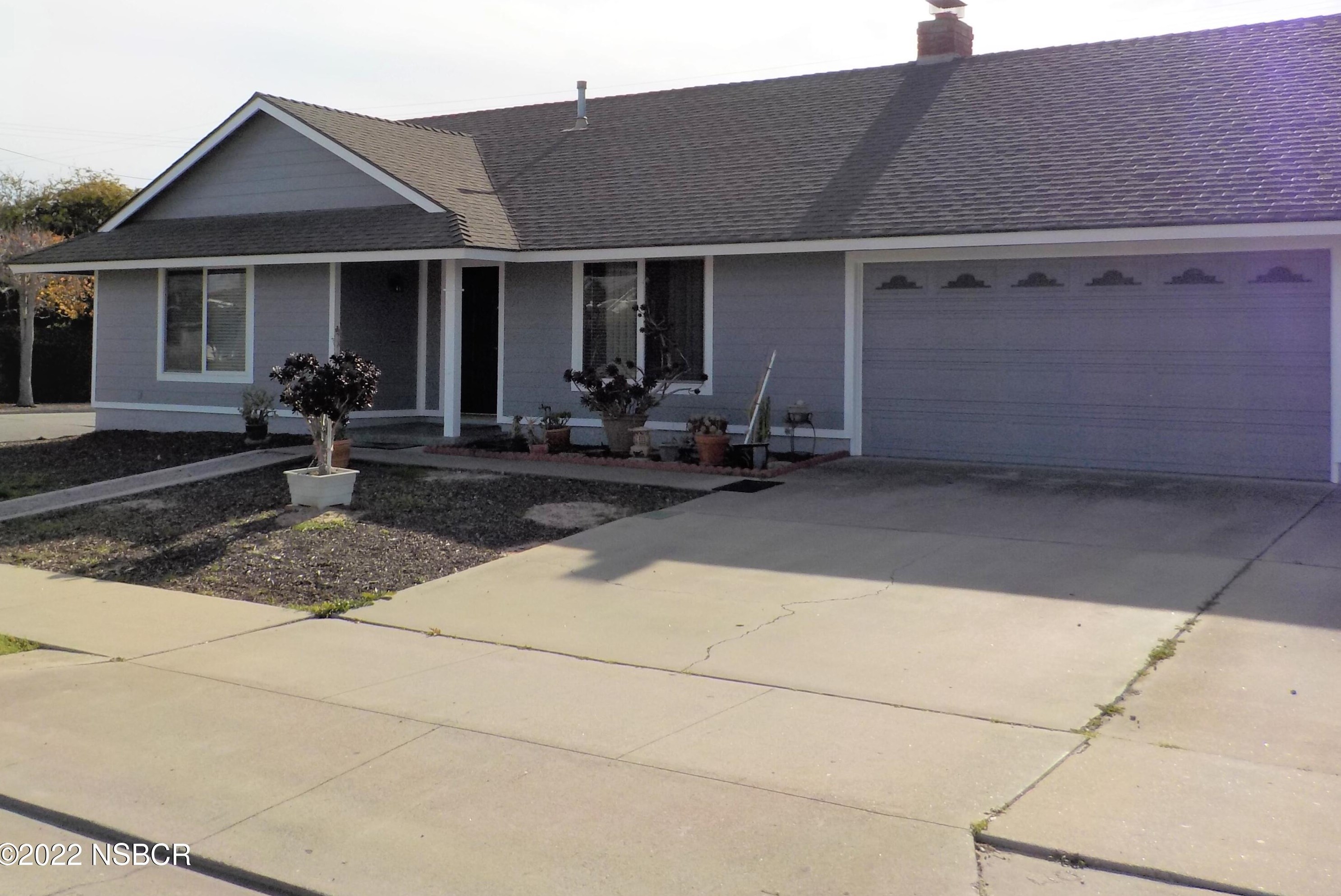 4312 Constellation Rd, Lompoc, CA 93436-1033