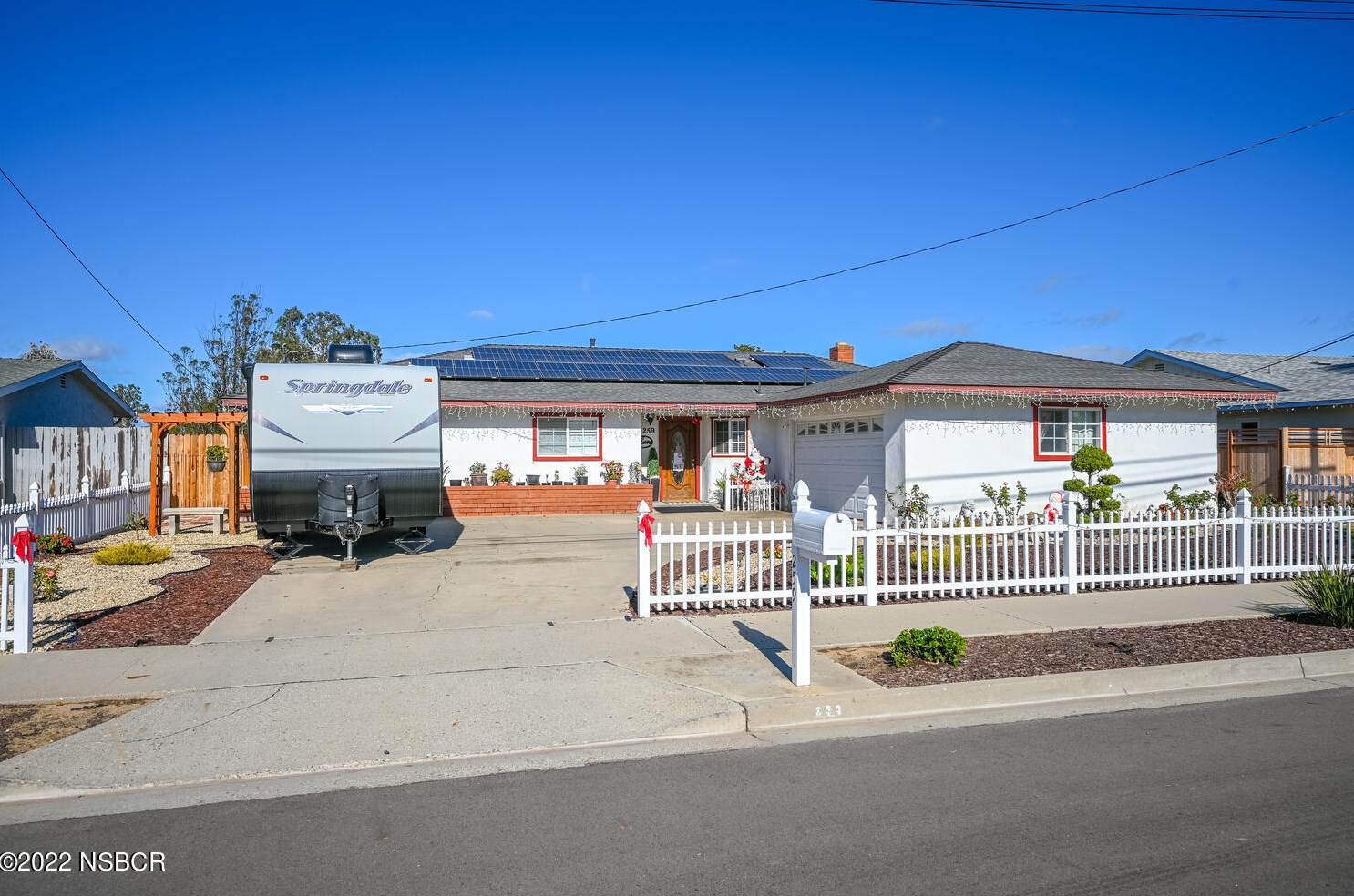 259 Mooncrest Ln, Santa Maria, CA 93455