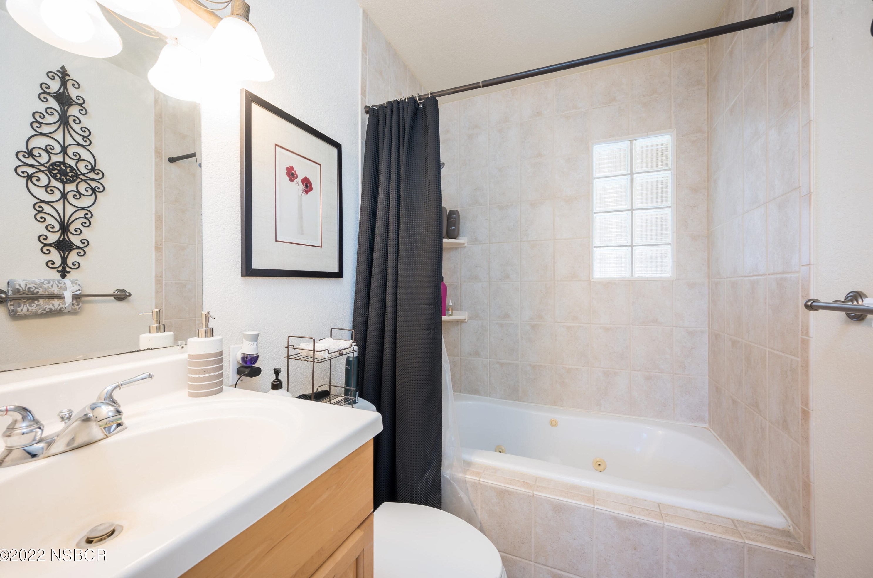 518 Mars Ave, Lompoc CA 93436-1910 exterior