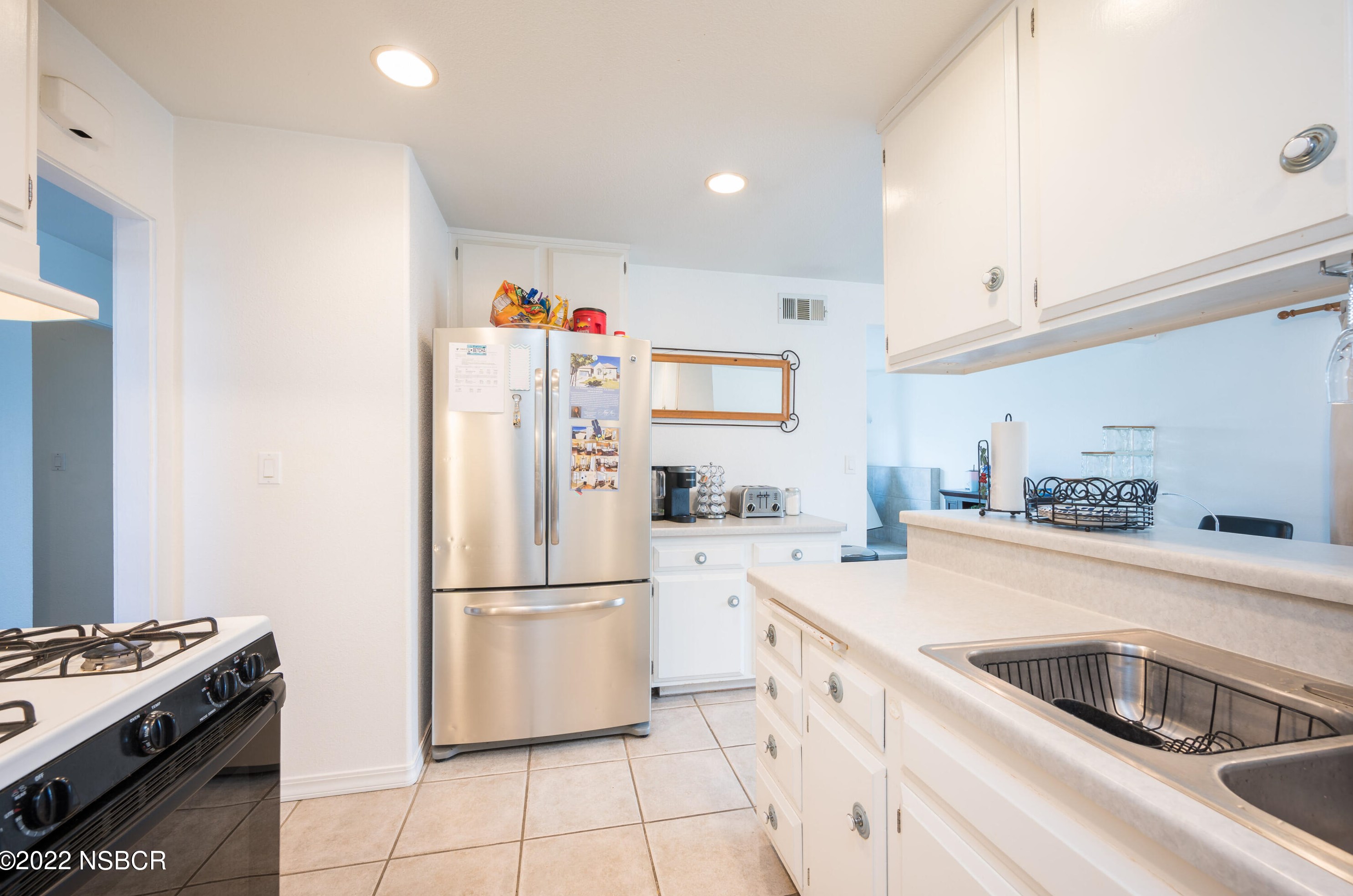 518 Mars Ave, Lompoc CA 93436-1910 exterior