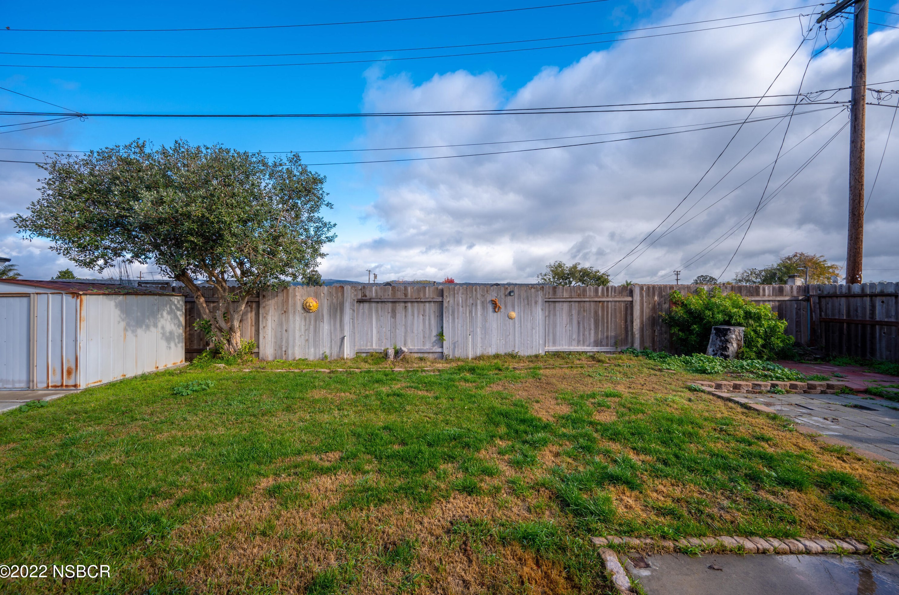 518 Mars Ave, Lompoc CA 93436-1910 exterior