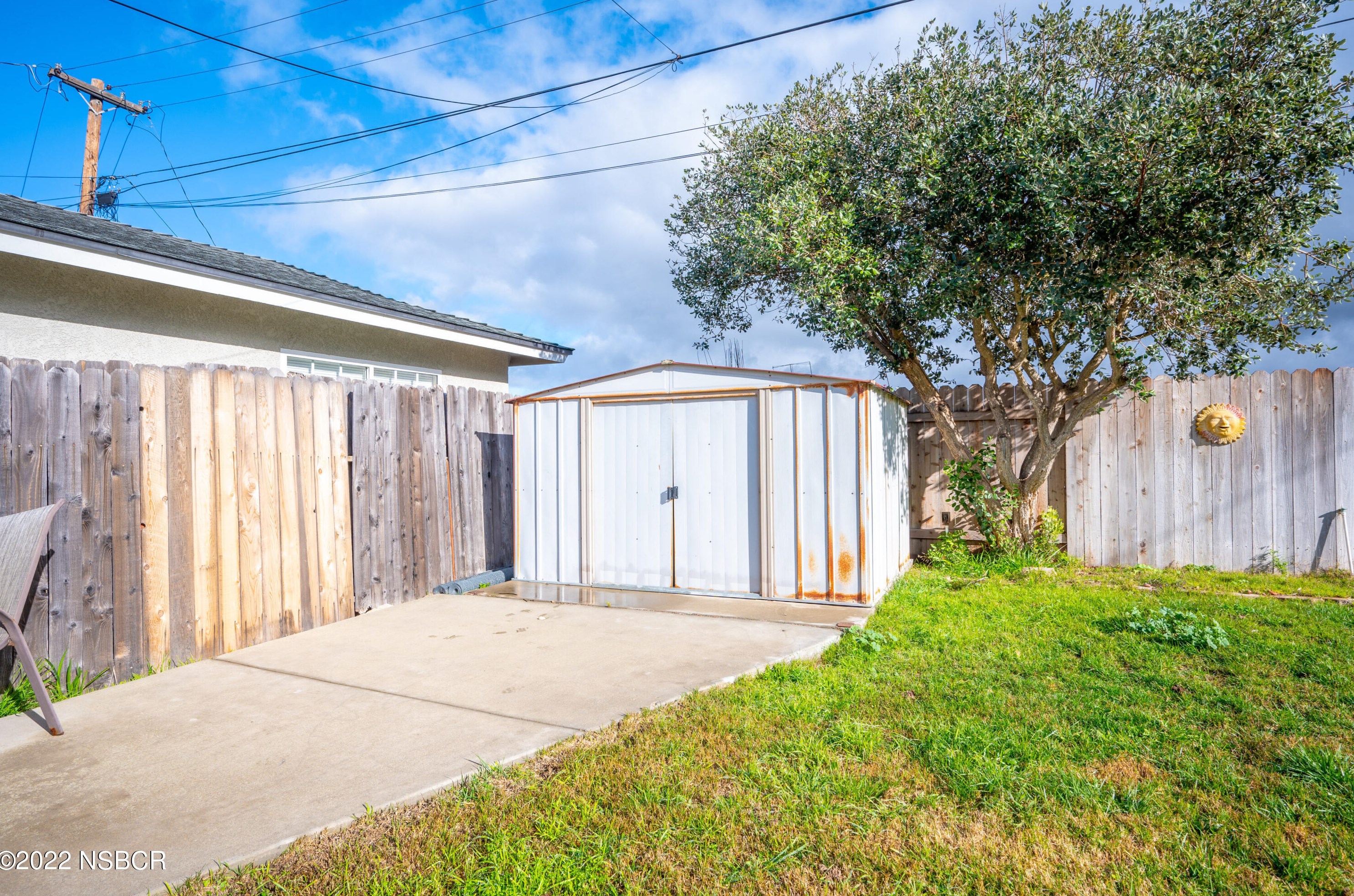 518 Mars Ave, Lompoc CA 93436-1910 exterior