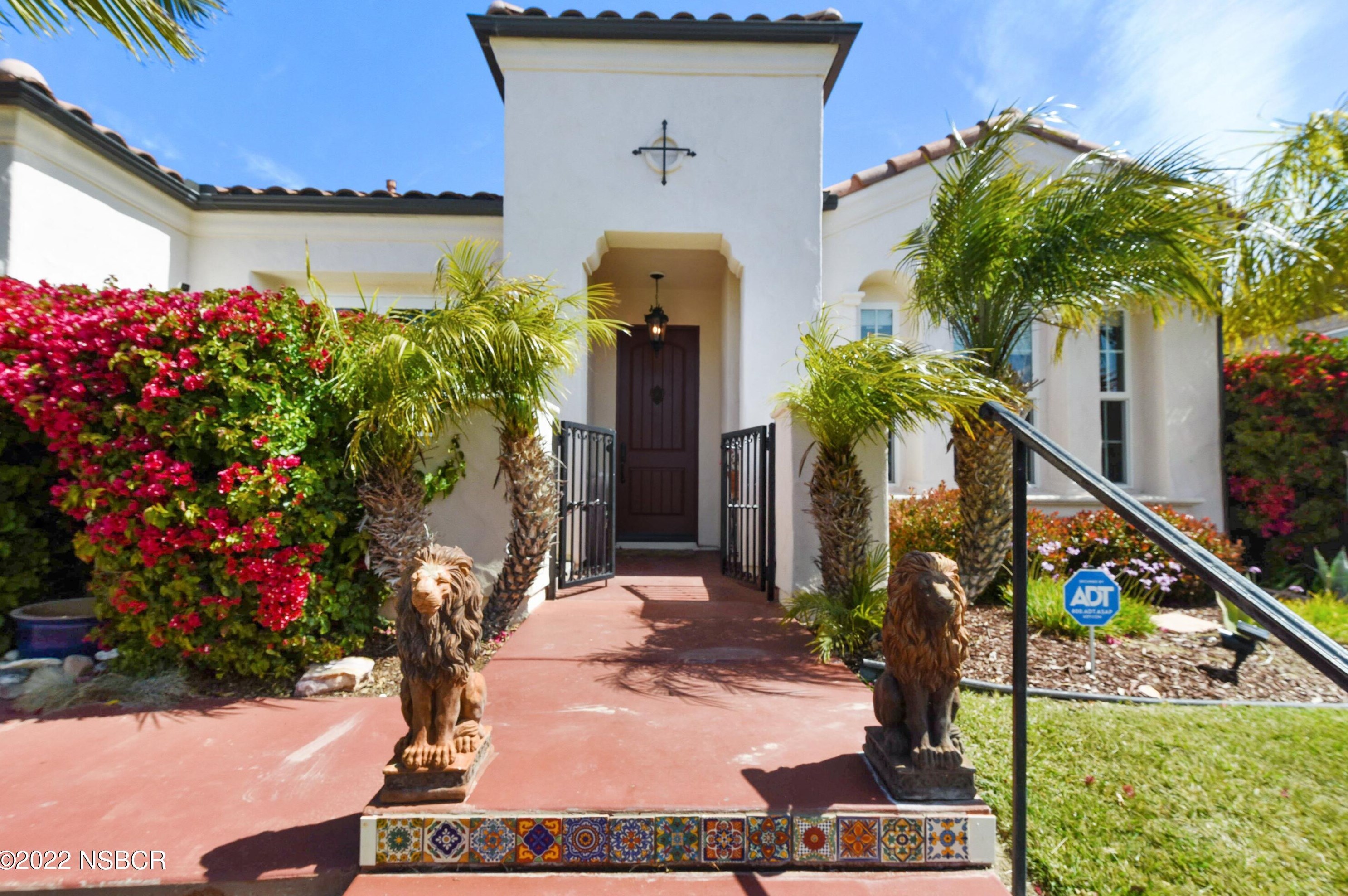 3687 Jupiter Ave, Lompoc CA 93436-1940 exterior