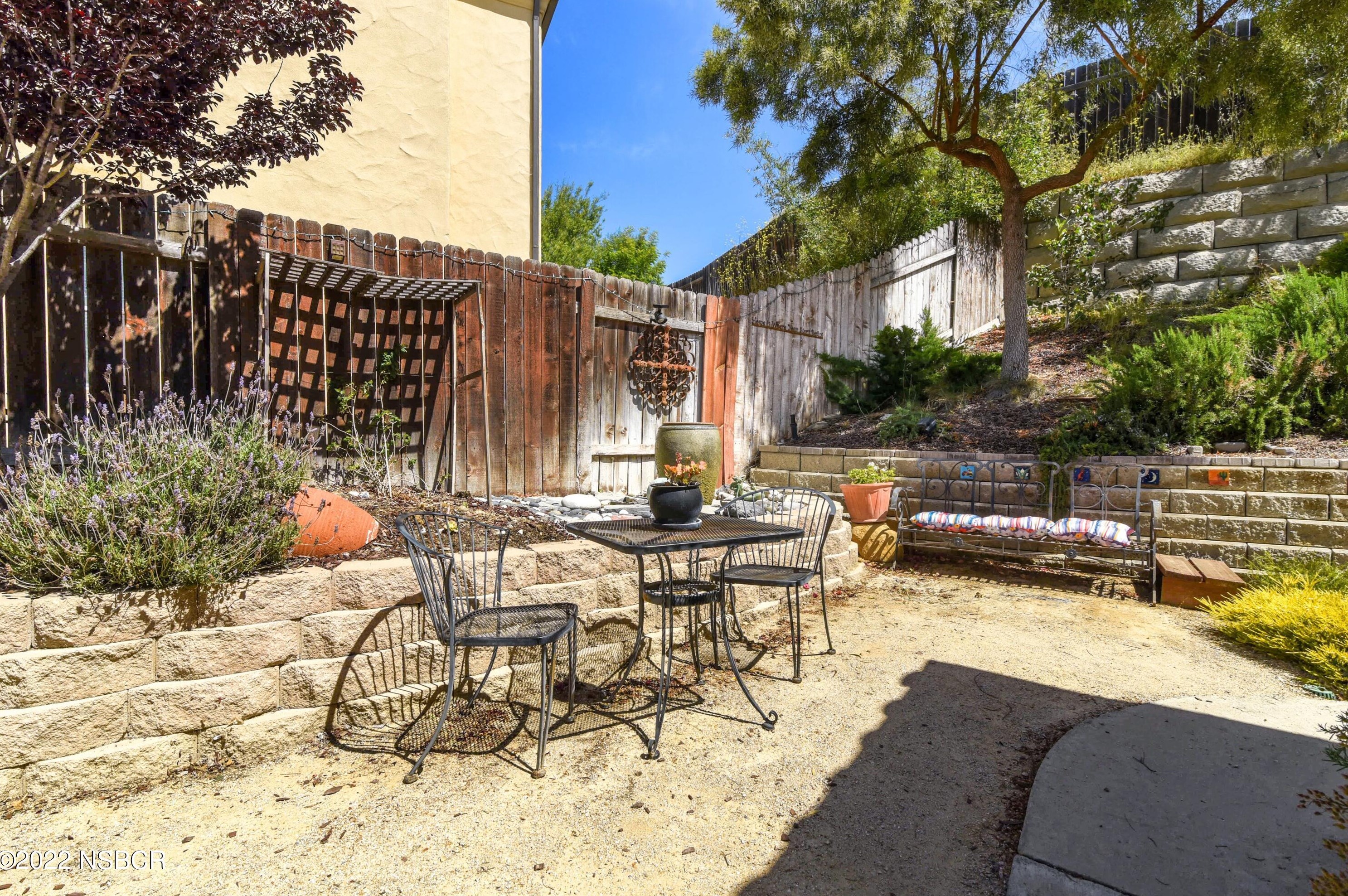 3687 Jupiter Ave, Lompoc CA 93436-1940 exterior