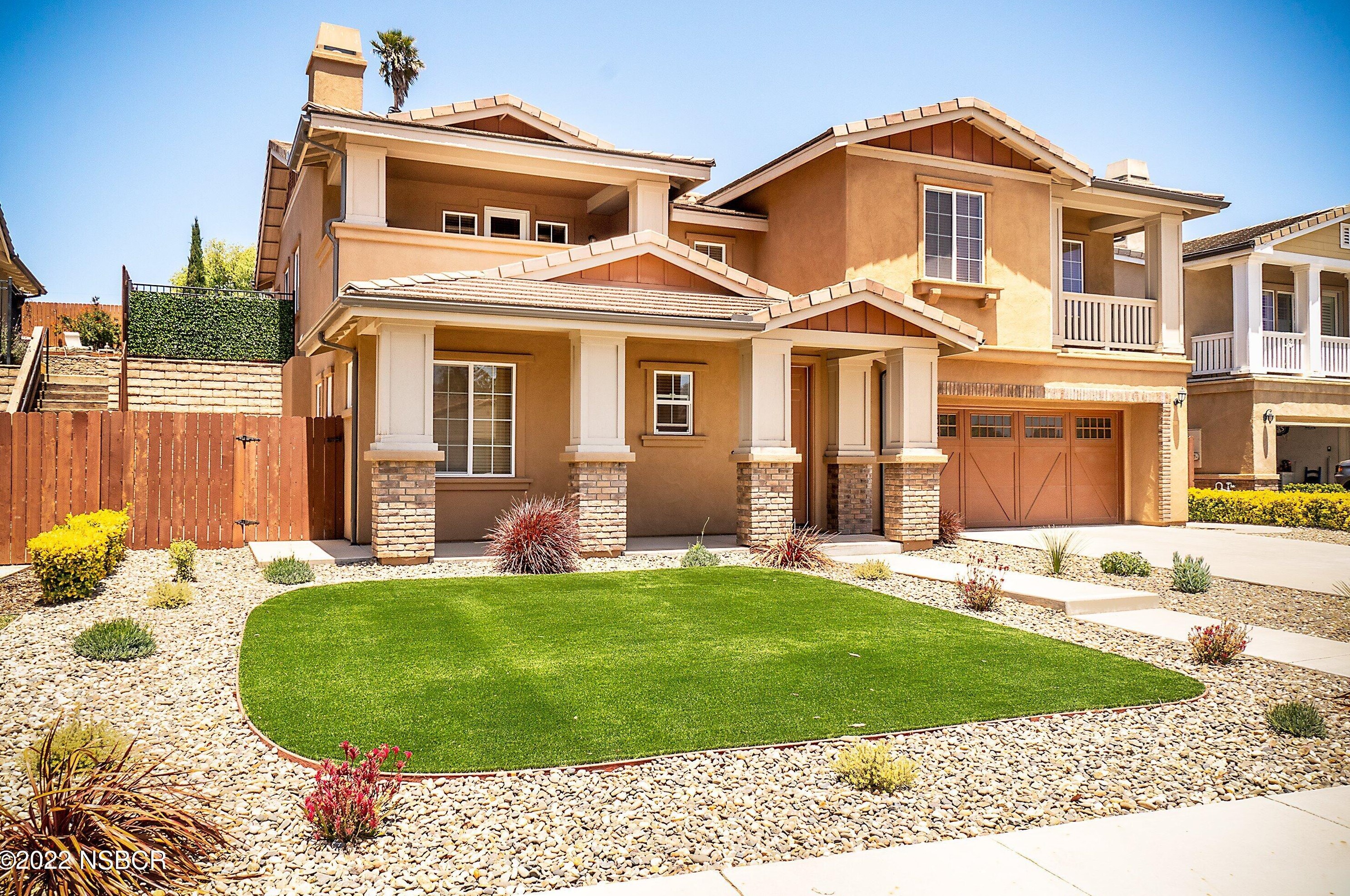 1239 Hollysprings Ln, Santa Maria, CA 93455