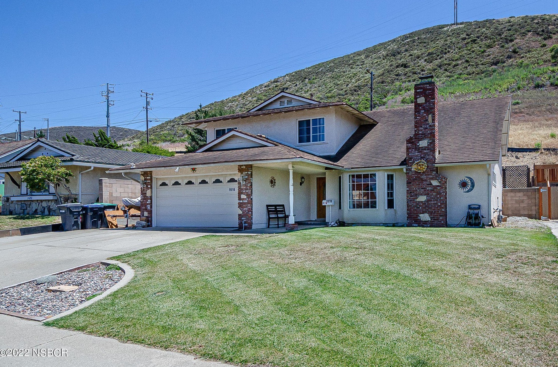 1616 Sheffield Dr, Lompoc, CA 93436-7135
