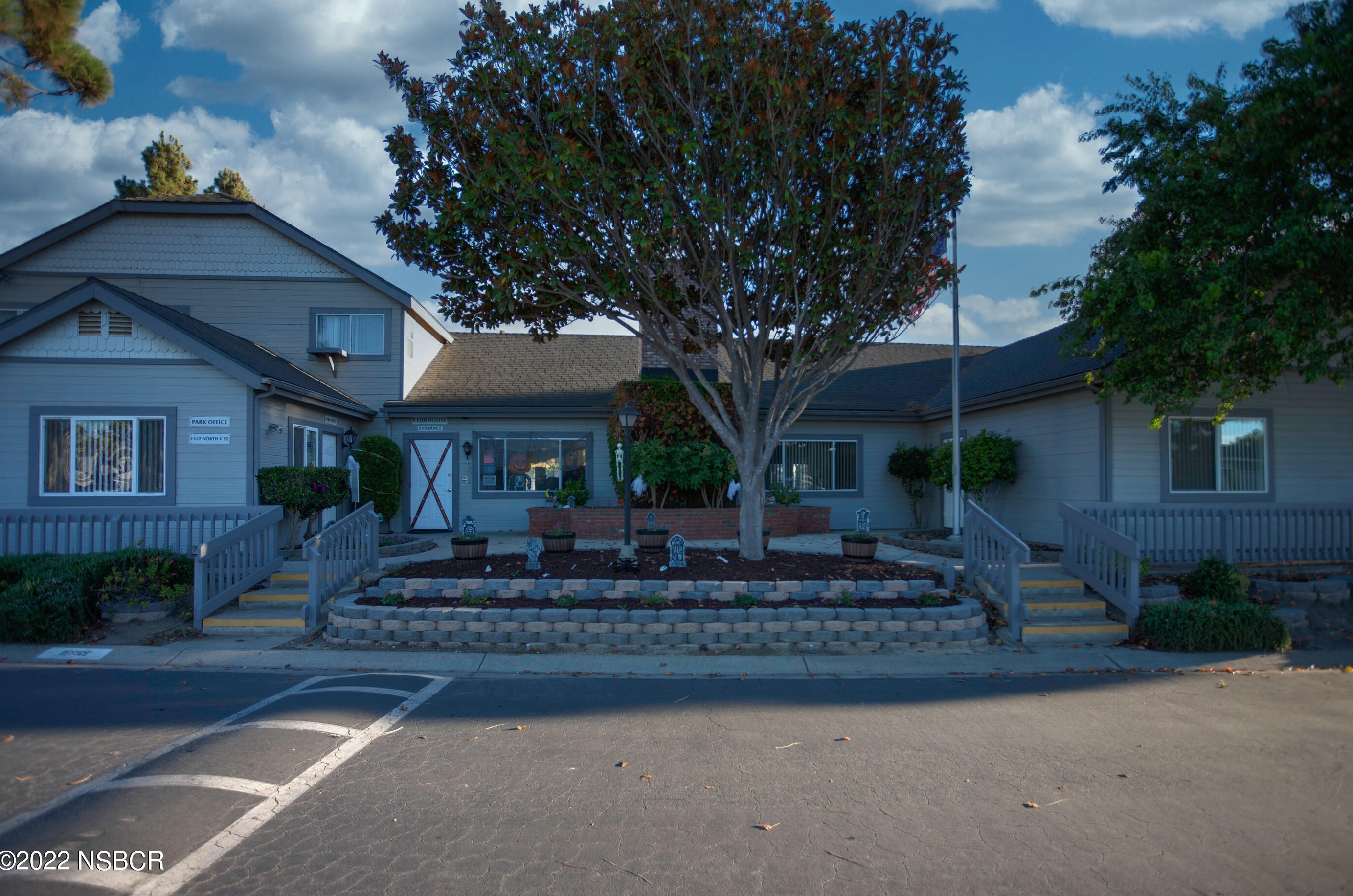 1317 V St, Lompoc CA  93436-3103 exterior